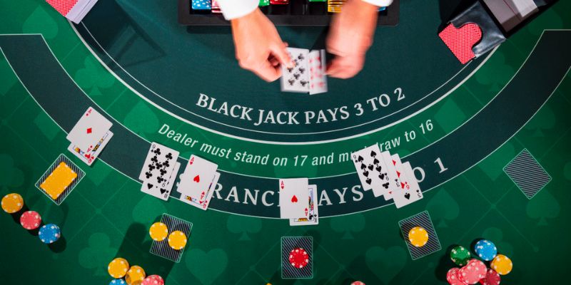 Game Blackjack - Hướng Dẫn Luật Và Mẹo Dễ Thắng Trong Casino Luật chơi cơ bản của Blackjack